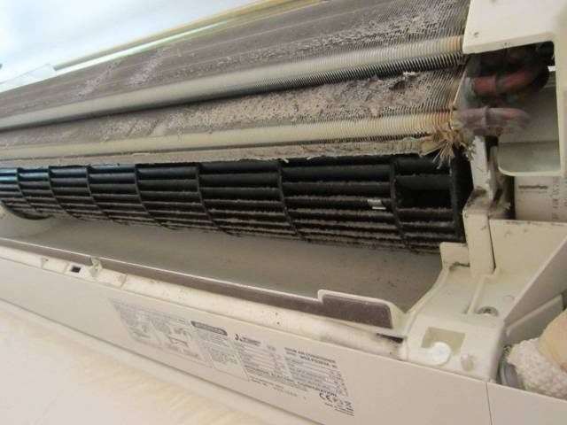 Чистка кондиціонера: як часто потрібно проводити і чим небезпечна брудна спліт-система - фото3 Чистка кондиціонера: як часто потрібно проводити і чим небезпечна брудна спліт-система - фото3