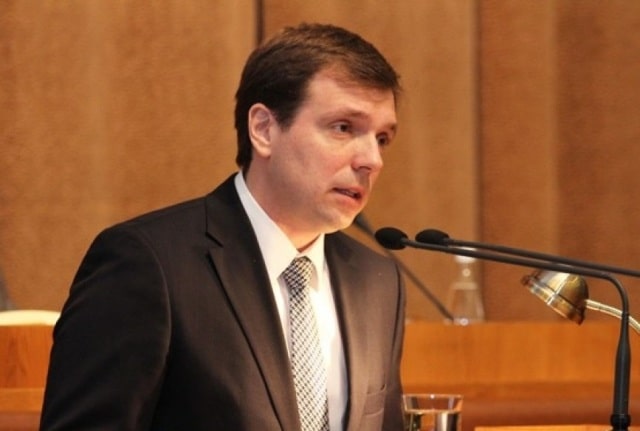 Николай Скорик: биография, карьера и бизнес нардепа - фото3 Николай Скорик: биография, карьера и бизнес нардепа - фото3