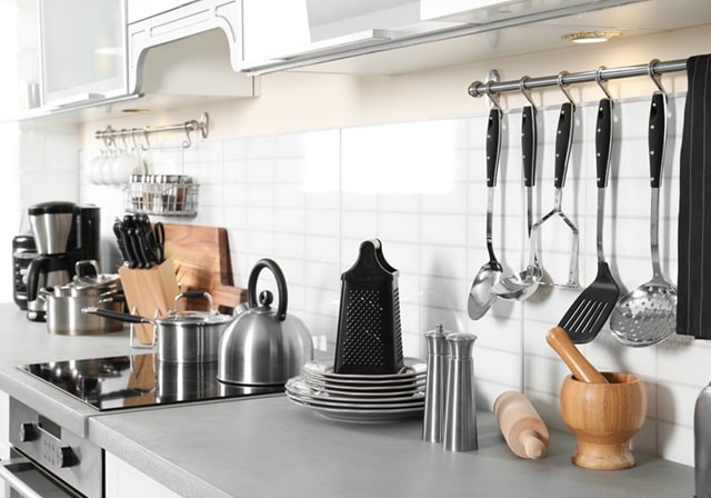 Какая посуда должна быть на кухне у каждой хозяйки: обзор и полезные советы - фото3 Какая посуда должна быть на кухне у каждой хозяйки: обзор и полезные советы - фото3