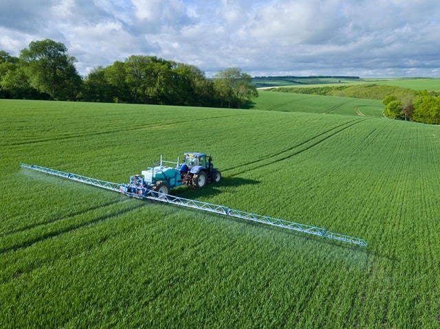 Опрыскиватель прицепной: что это такое, виды, как выбрать - фото5 Опрыскиватель прицепной: что это такое, виды, как выбрать - фото5