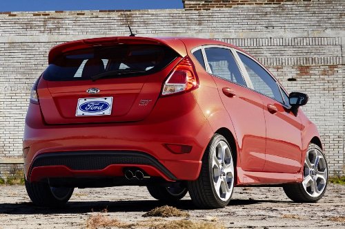 Форд Фиеста 2016 (отзывы владельцев) - фото 2 Форд Фиеста 2016 (отзывы владельцев) - фото 2