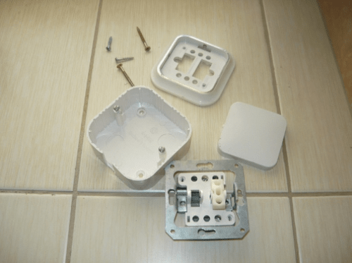 Как подключить выключатель с одной клавишей от розетки? - фото 3 Как подключить выключатель с одной клавишей от розетки? - фото 3