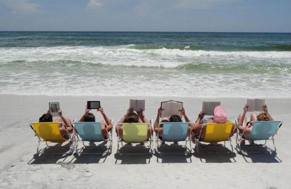 В Алуште вручили награды лучшим сотрудникам туристической отрасли