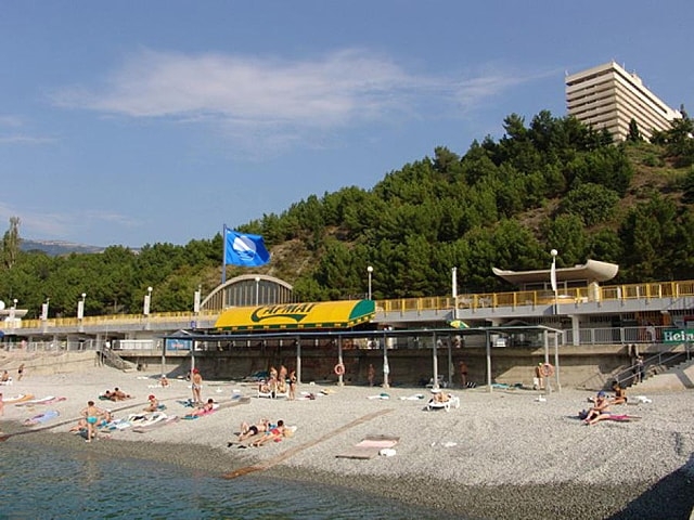 От «Интуриста» до Ливадии – в Ялте запретили купаться в море