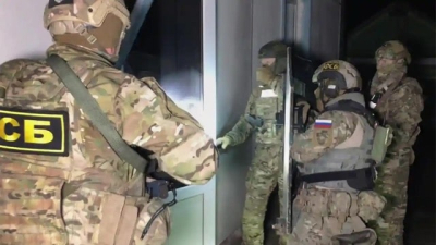 Силовики в Евпатории задержали семью из Львова, обвинив всех в госизмене