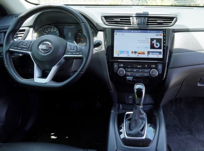 Штатные магнитолы — множество возможностей в автомобиле Nissan