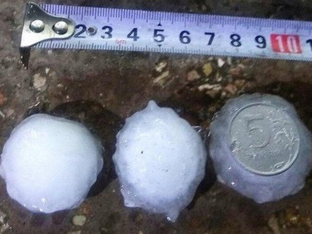 Аграрии Крыма ликвидируют последствия стихии и подсчитывают убытки