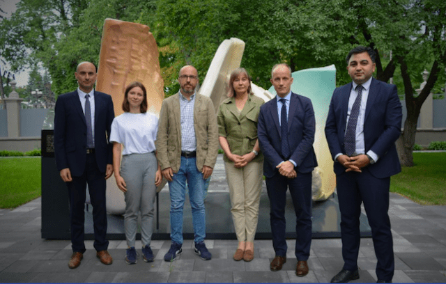 Проблемы Крыма обсудили члены миссии ЮНЕСКО в офисе Крымской платформы