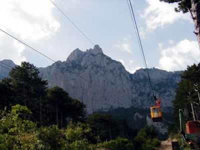 Полуостров готовится к туристическому сезону