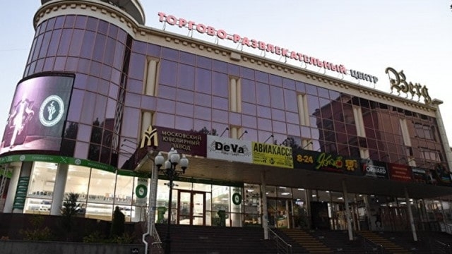 В Симферополе закрыли еще один крупный торговый центр