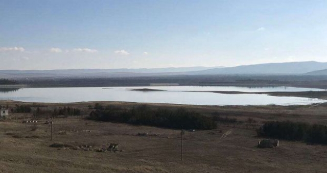 В Тайганском водохранилище появились острова