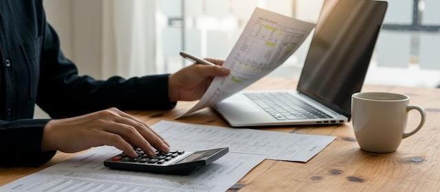 Заработная плата в бюджетных учреждениях снижена в очередной раз