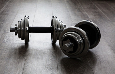 Що таке гантелі: коротка історія, види, користь, як вибрати та де купити