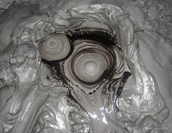 При строительстве моста в Керчи будут использовать данные о сахалинских вулканах грязи