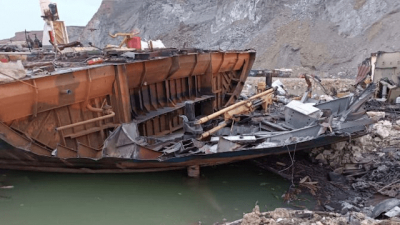 Затонувшие в Керченском проливе части танкеров поднимут только в 2026-ом году