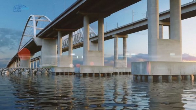 Смонтированы все пролеты автодороги Крымского моста