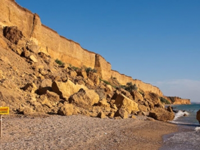 Больше всего в Севастополе боятся оползней, недавно произошел очередной обвал