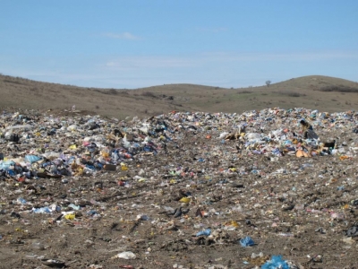 В Крыму не могут справиться с мусором