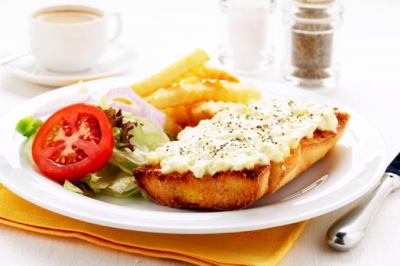 Бутерброды с плавленым сыром: простые рецепты с фото