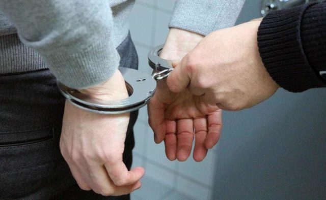 Из сейфа в ялтинском кафе украли 700 000 рублей