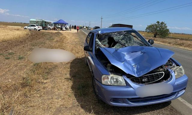 Под колесами автомобиля в Сакском районе погиб пешеход