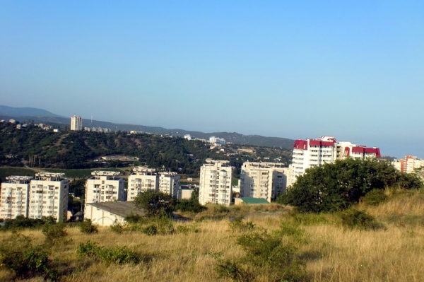 Застройщики Алушты уйдут на летние каникулы?