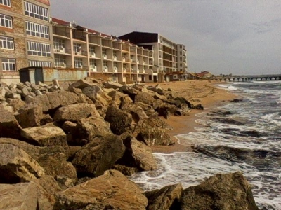 В Крыму до сих пор не разобрались с незаконным строительством, «разборки» продолжается еще месяц