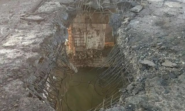 Ночью по Чонгарскому мосту был нанесен удар – движение транспорта остановлено (фото)