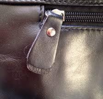 Жителей Феодосии хотели одеть и обуть в дешевую кожу