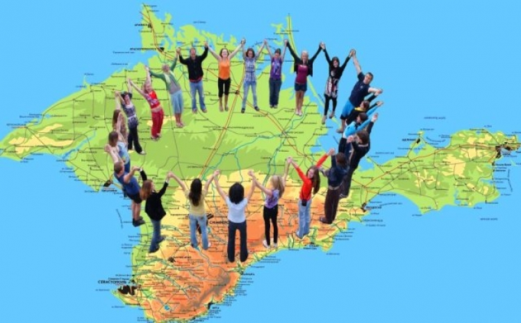 В Крыму вышла книга-фотоальбом «Народы Крыма»