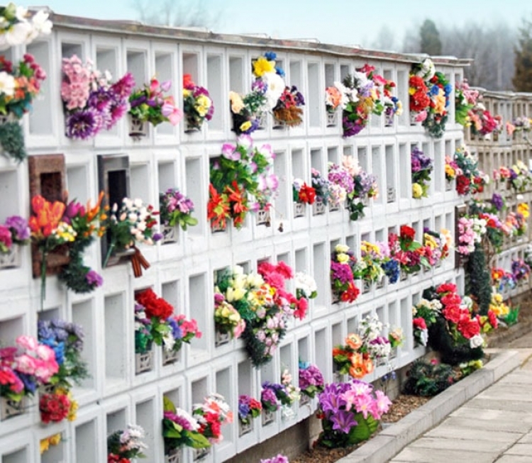 Жители Ялты встревожены строительством в городе кремационного блока