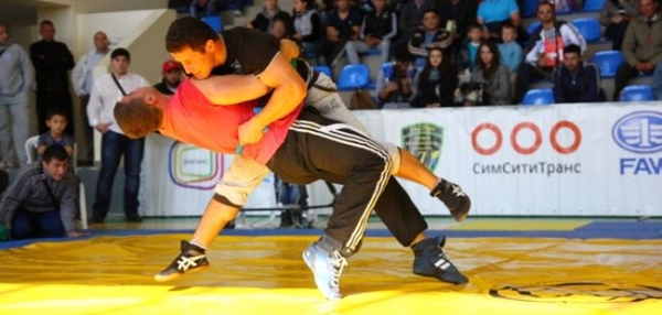Элимдар Саидов стал абсолютным призером национальной борьбы Куреш 