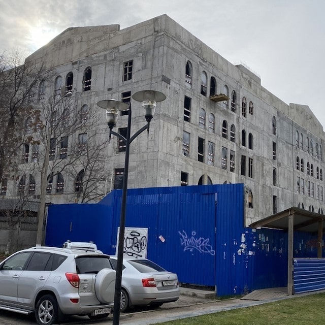 В Симферополе возобновили строительство театра кукол