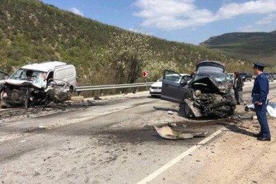 Смертельная авария под Севастополем - погиб пассажир микроавтобуса