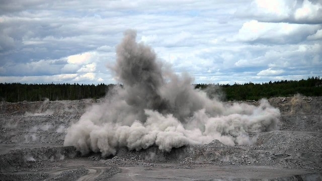 Жители Холодовки восстали против работы карьера