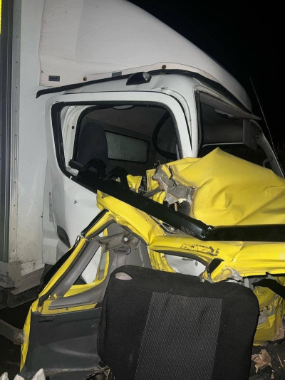 В поселке Солнечном в ДТП погиб водитель легкового автомобиля