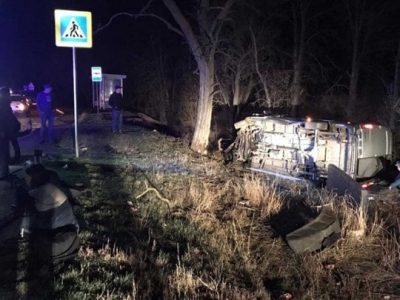 В ДТП под Симферополем пострадали девять человек