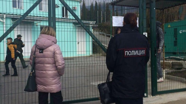 В курортном городе устроили охоту на школьников