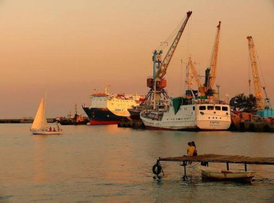 На аукционе продан Евпаторийский морской порт