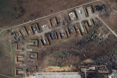 В Крыму на двух аэродромах из пяти не осталось самолетов