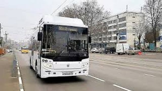 Между Каменкой и Кирпичным в Симферополе работают пять новых автобусов