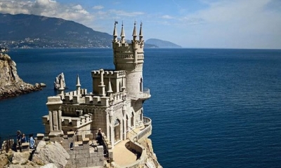 Средств, выделенных на ремонт «Ласточкиного гнезда», не хватает