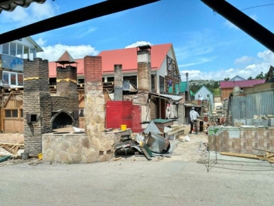 Туристов просят не посещать Ай-Петри – там продолжается снос объектов