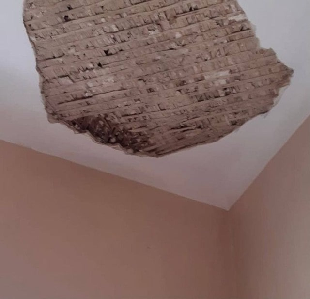 В больнице Симферополя на спящую больную рухнул потолок