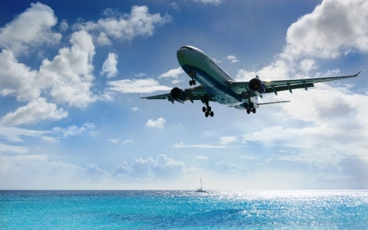 Над Керченским проливом ограничены полеты – РФ закрыла небо