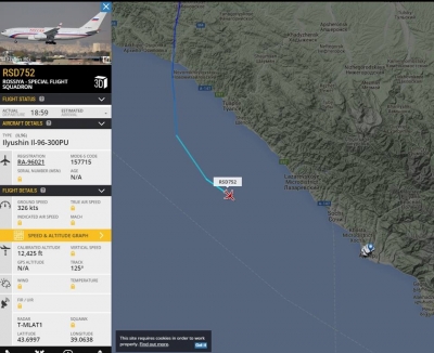 Самолет Путина заметили в Крыму