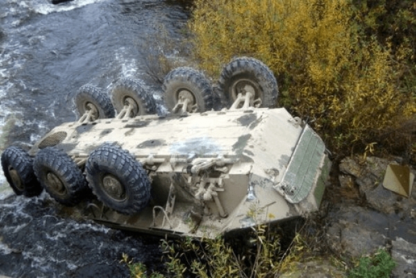 Авария с участием бронетехники в Крыму