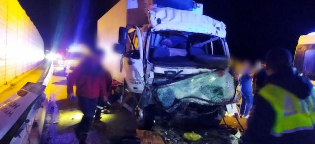 У села Батальное произошло смертельное ДТП - погиб водитель фургона