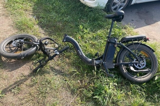 На автодороге между Ялтой и Севастополем погиб водитель электровелосипеда