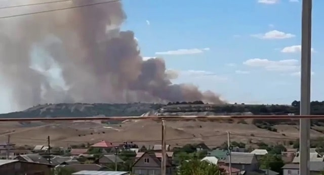 Масштабный пожар возле Симферополя – огонь распространился на площади более 200 га